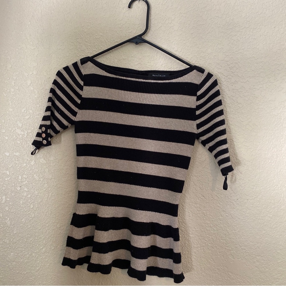 WHITE HOUSE BLACK MARKET Gold  , black & Med sleeveless  blouse, Size XS